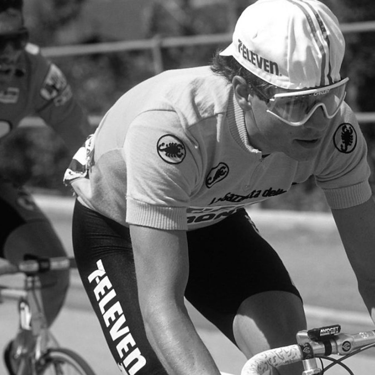 ZEITBIKE - Vintage Cycling Cap - 7-Eleven | | Anti Sweat Caps | for Stand Alone or Under Helmet | Team Jersey Cap Outdoor Cap