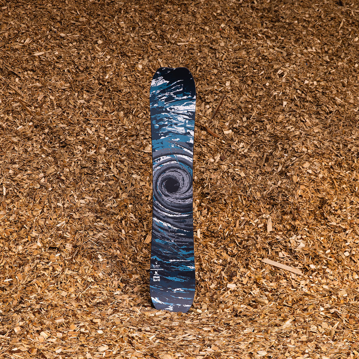 Slash by GiGi - Brainstorm Snowboard - ApARTment