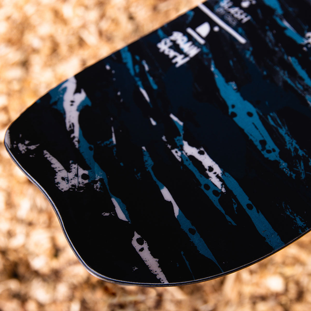 Slash by GiGi - Brainstorm Snowboard - ApARTment