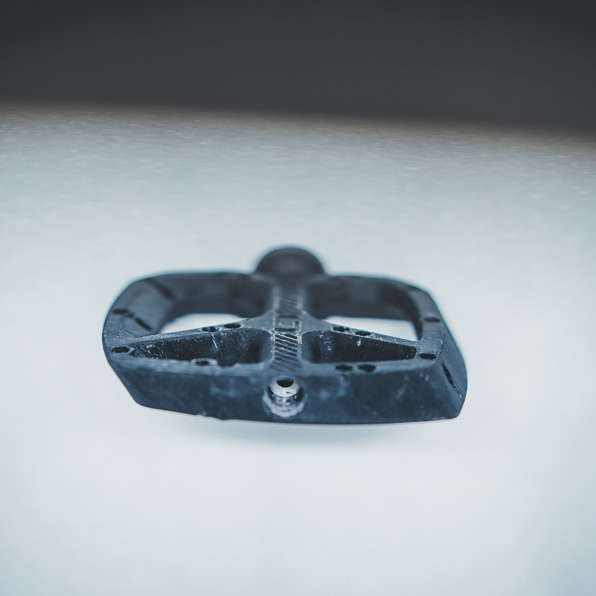 ONOFF RESIN MTB PEDAL (Gray / Black / Red / Green)