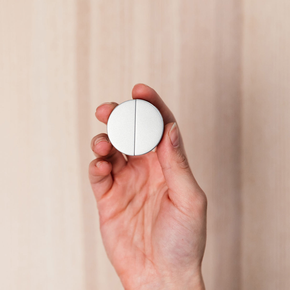 Loop - Micro Mount - Ultra-Compact Stem Cap Phone Mount