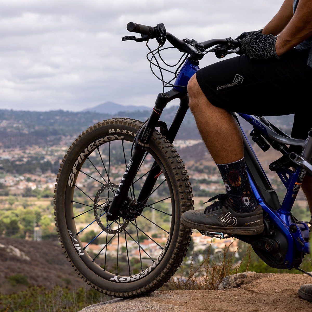 SPINERGY - MXX24 700/29", Rear Bicycle Wheel - Mountain Bikes/XC/Trail - 2021 w/ "44" Hub